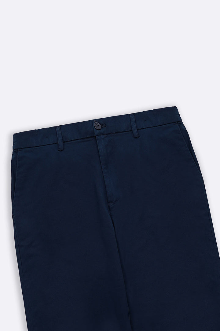 NAVY TAPERED CHINOS