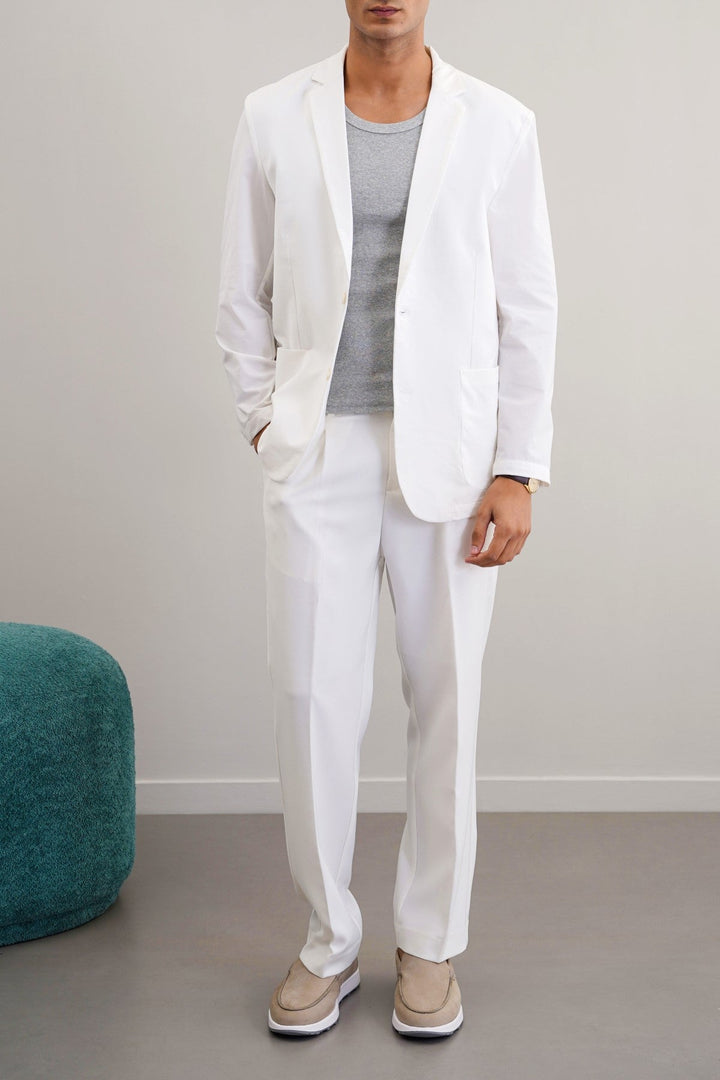 WHITE PERFORMANCE BLAZER