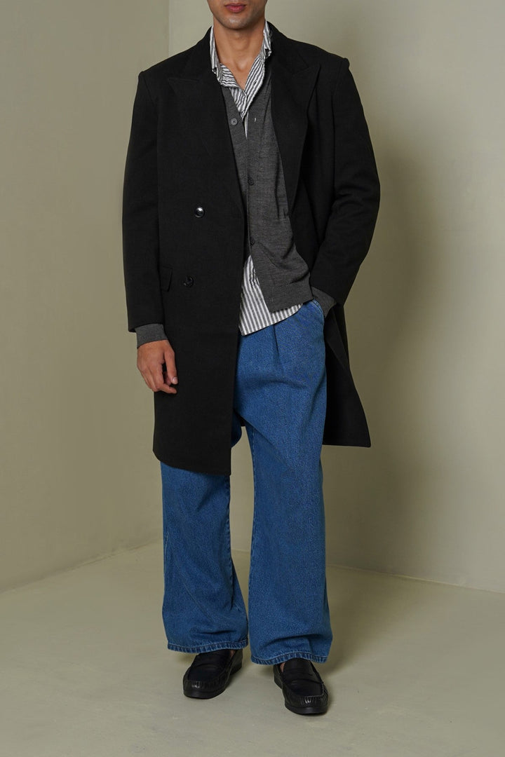 BLACK DOUBLE BREASTED OVERCOAT
