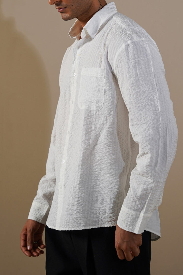 WHITE SEERSUCKER FLOWY SHIRT
