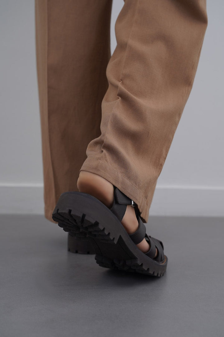 DARK BROWN LEATHER FISHERMAN SANDALS