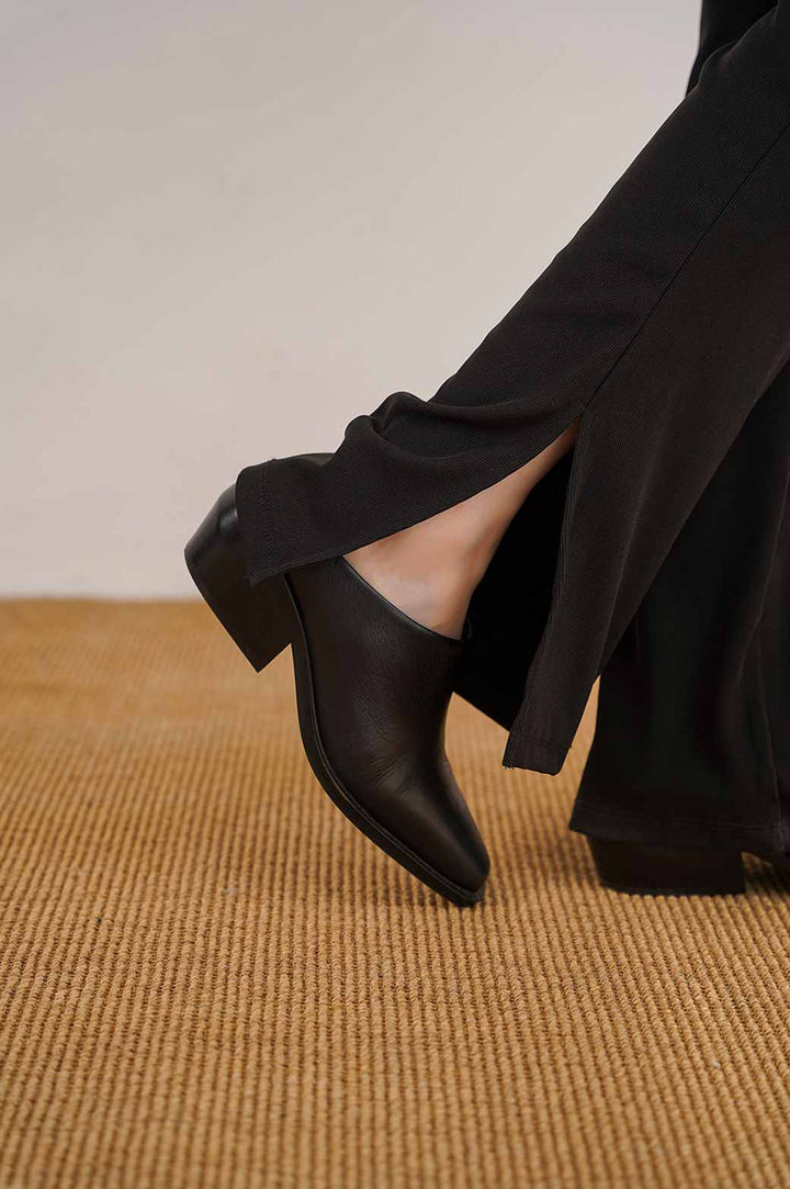 BLACK LEATHER BOOT MULES