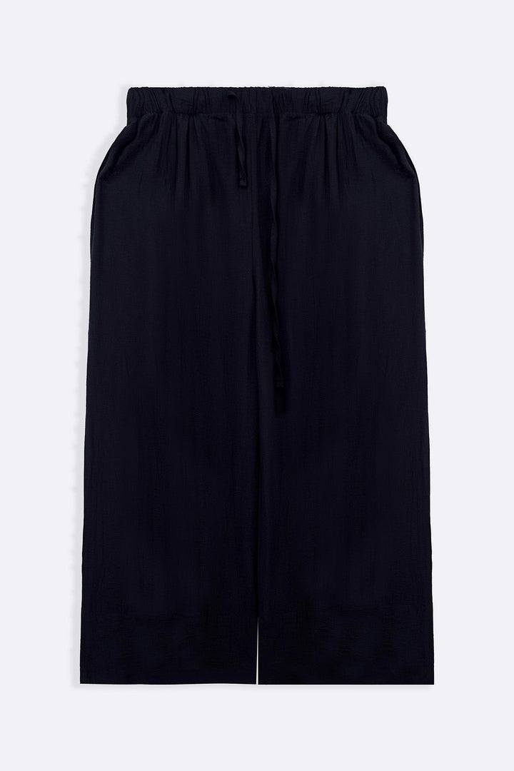 BLACK TEXTURED PALAZZO PANTS