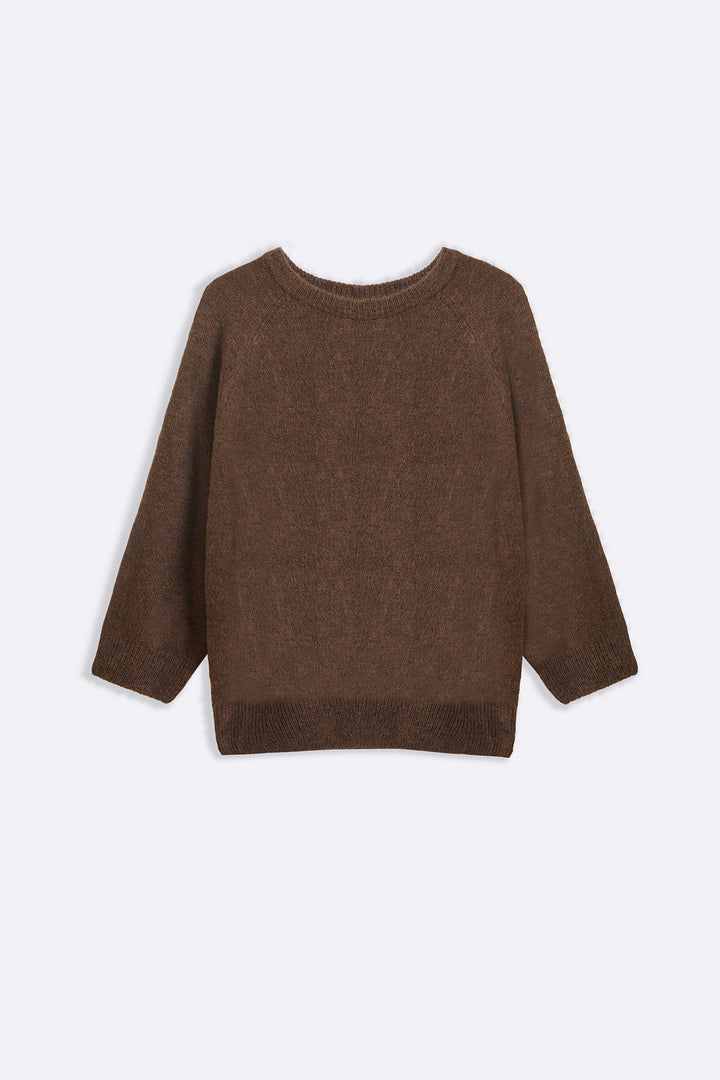 BROWN BEAR HUG SWEATER