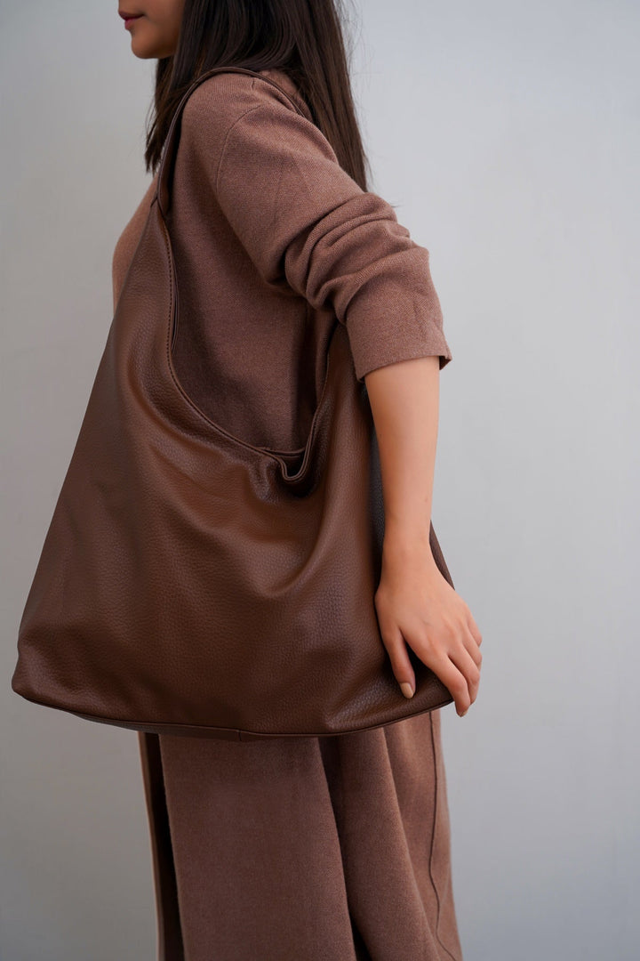 CHOCOLATE SLOUCHY SOFT TOTE