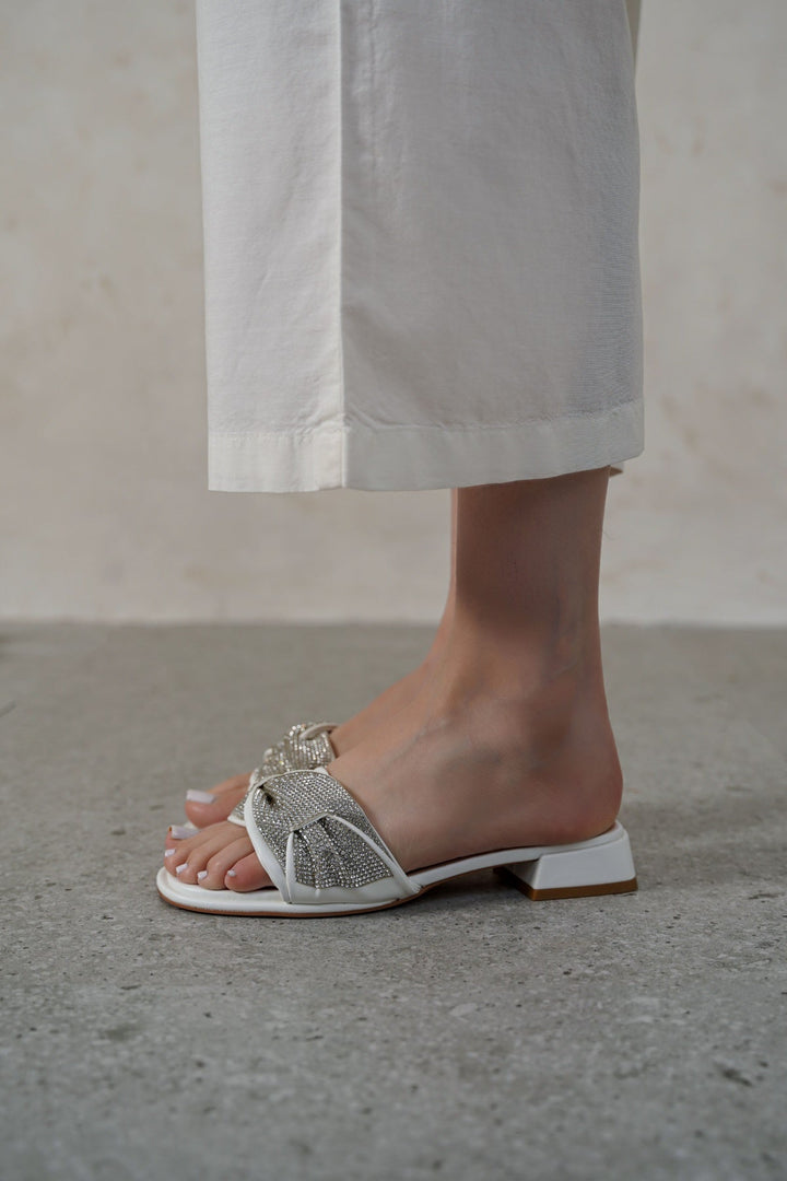 WHITE ZUMA BLOCK HEELS