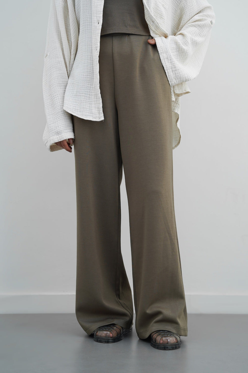 OLIVE ALL-DAY WIDE PANTS