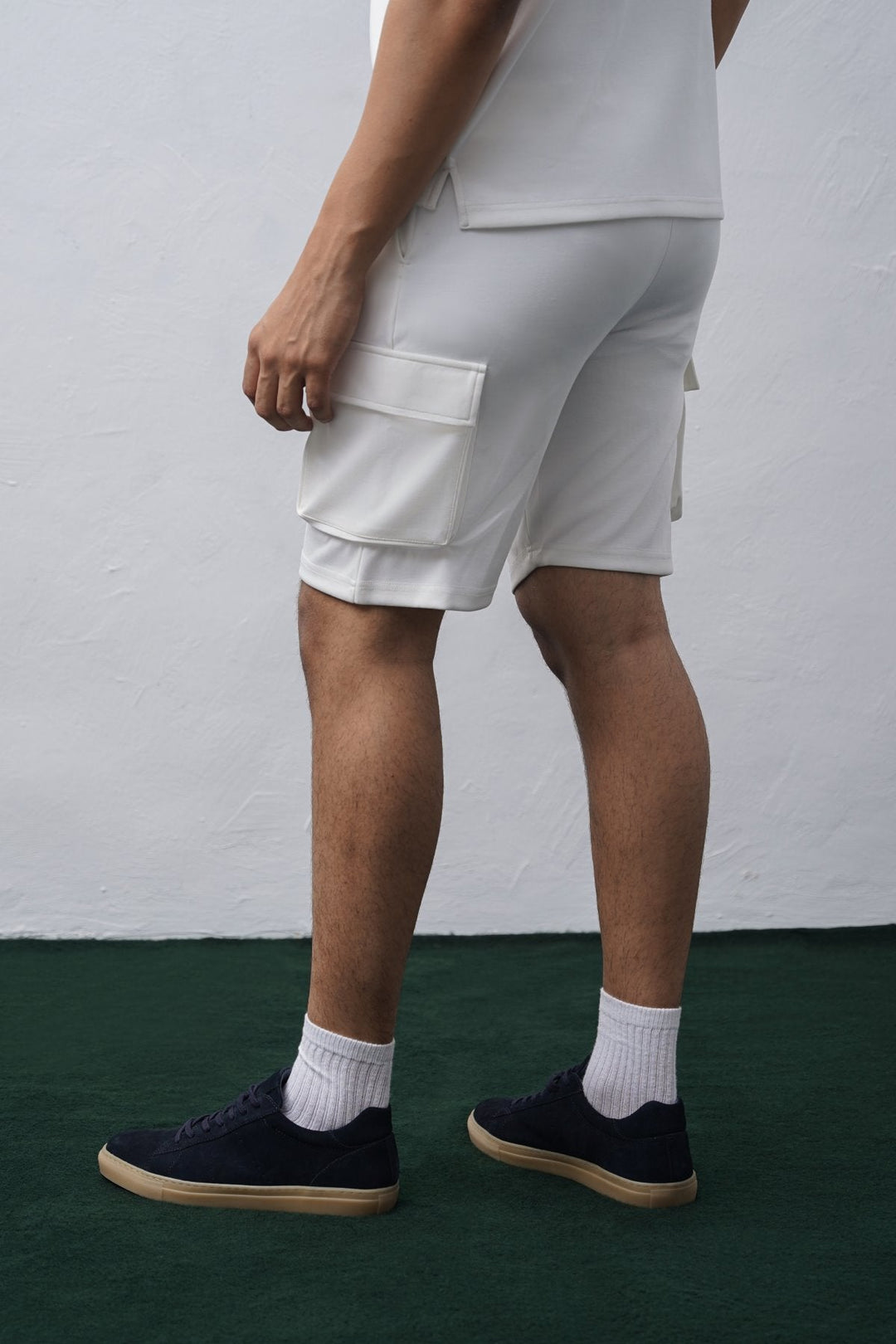 WHITE NEOPRENE CARGO SHORTS
