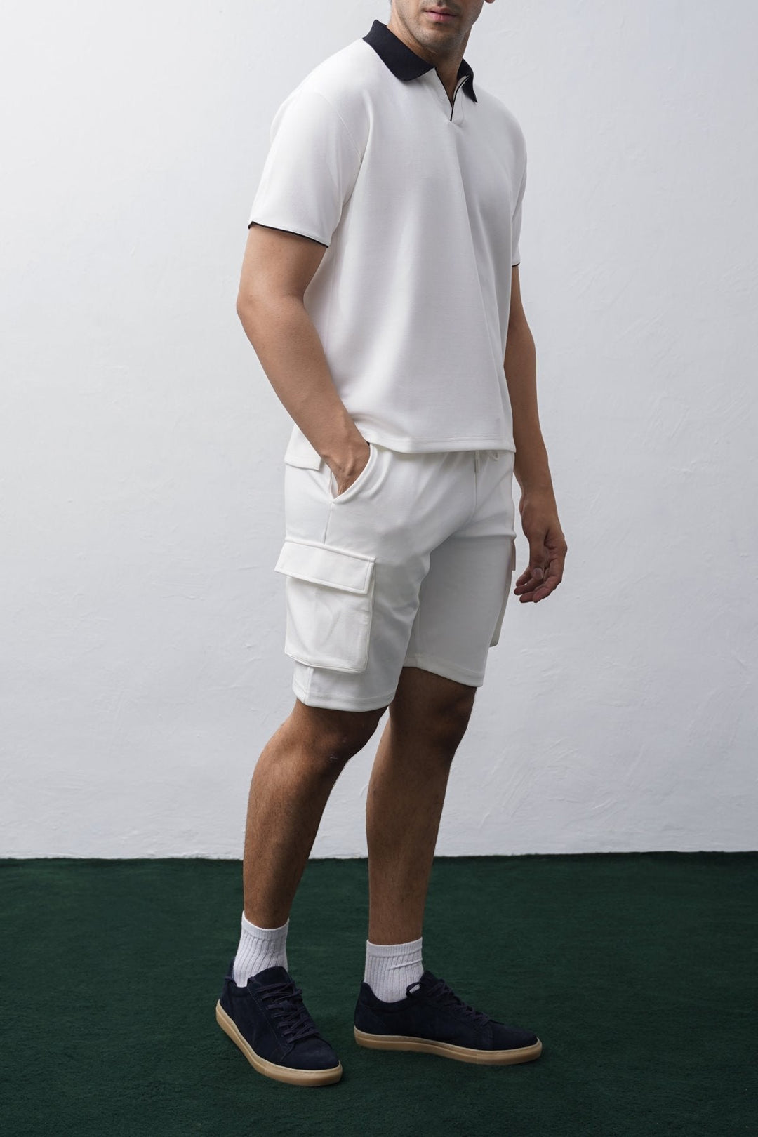 WHITE NEOPRENE CARGO SHORTS
