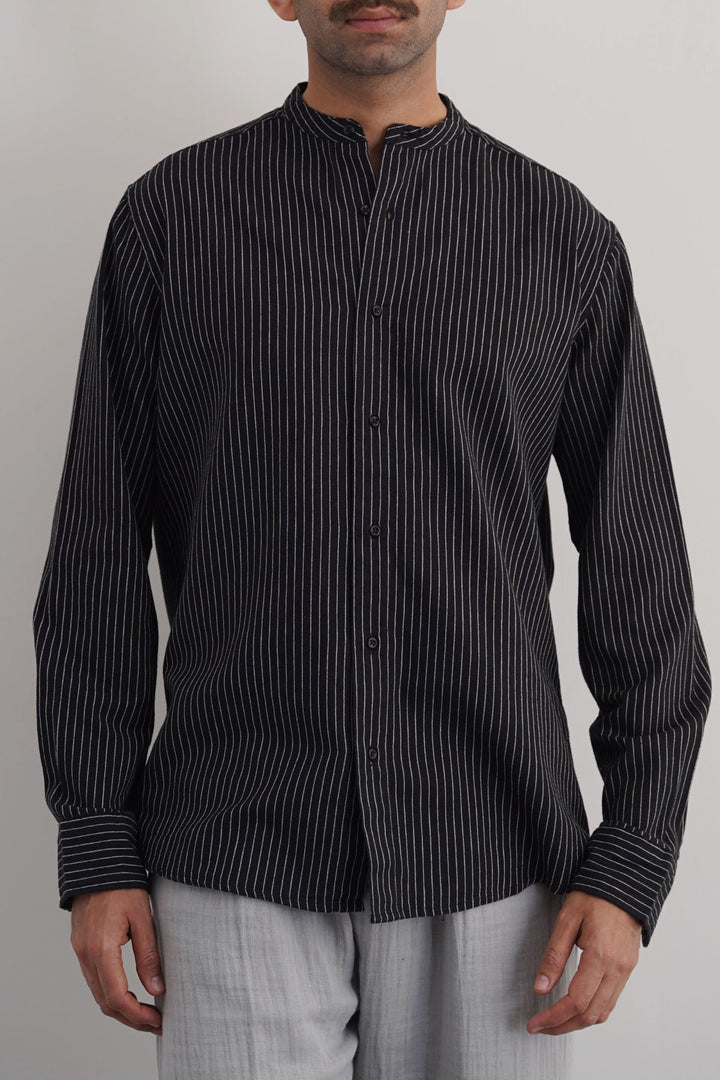 BLACK MANDARIN COLLAR SHIRT