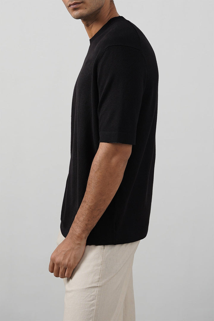 BLACK SOFT KNIT TEE