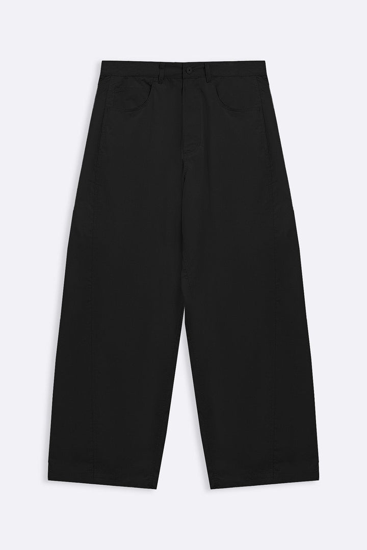 BLACK TECHNICAL FABRIC BALLOON PANTS