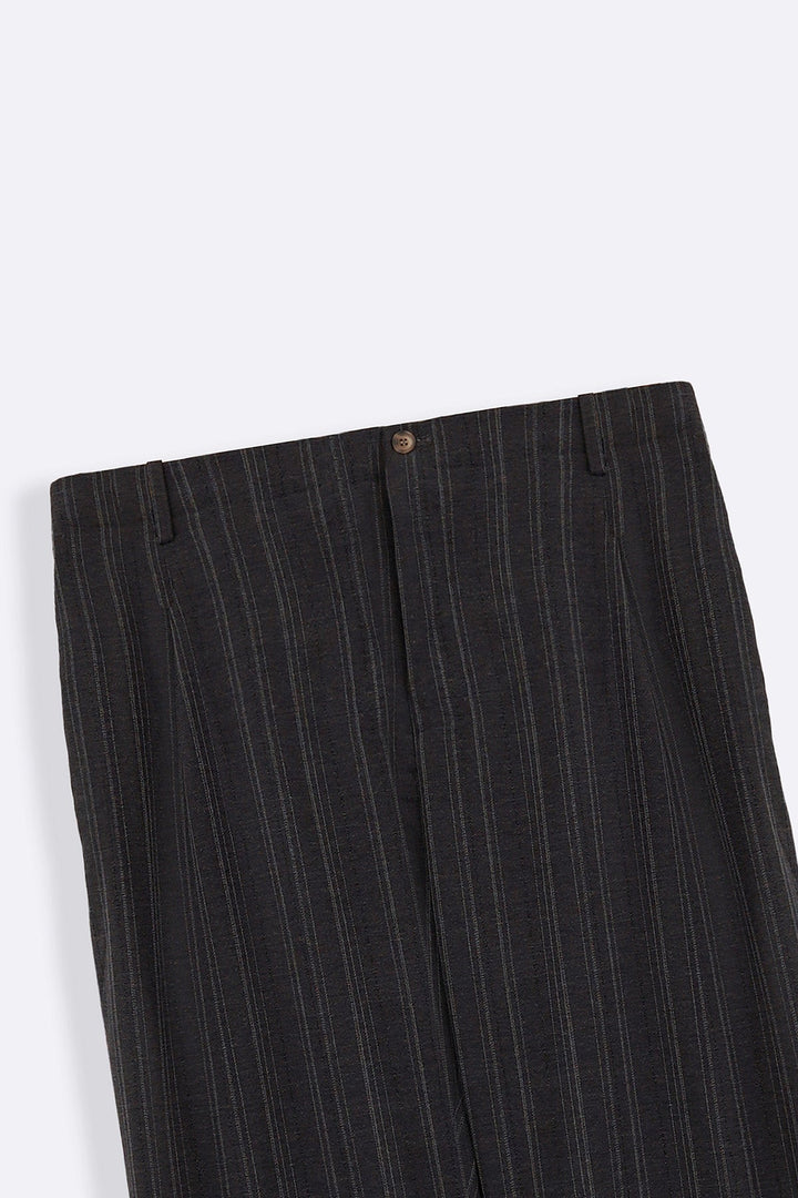 DARK GREY BAGGY PLEATED PANTS