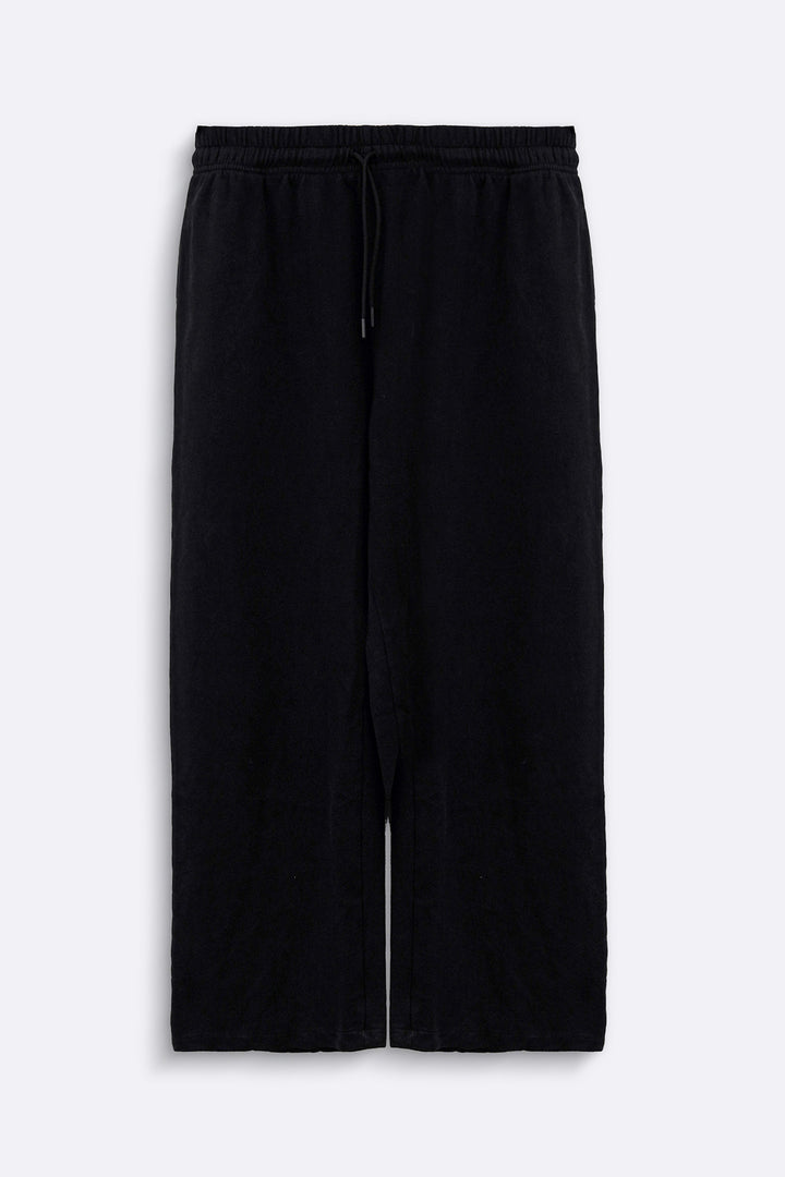BLACK MINIMAL STRAIGHT LEG PANTS