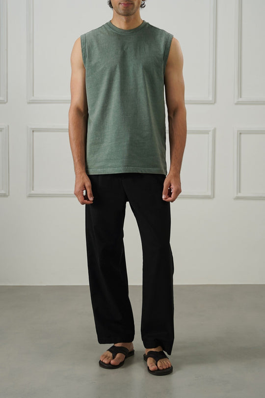 BLACK EASY PLEATED PANTS
