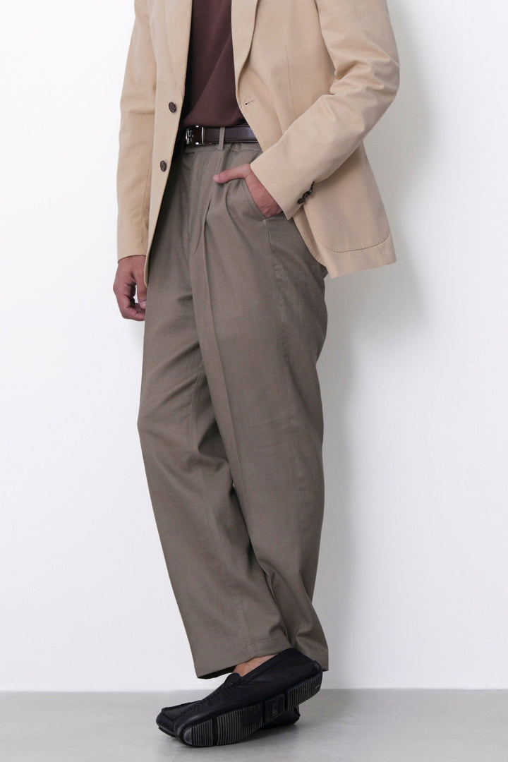 KHAKI TAILORED HERRINGBONE PANTS
