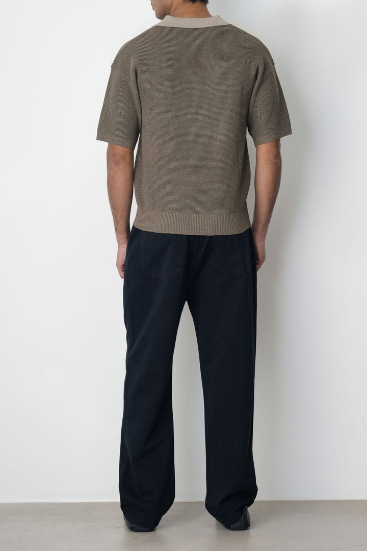 BLACK ELASTICATED WAIST JEANS