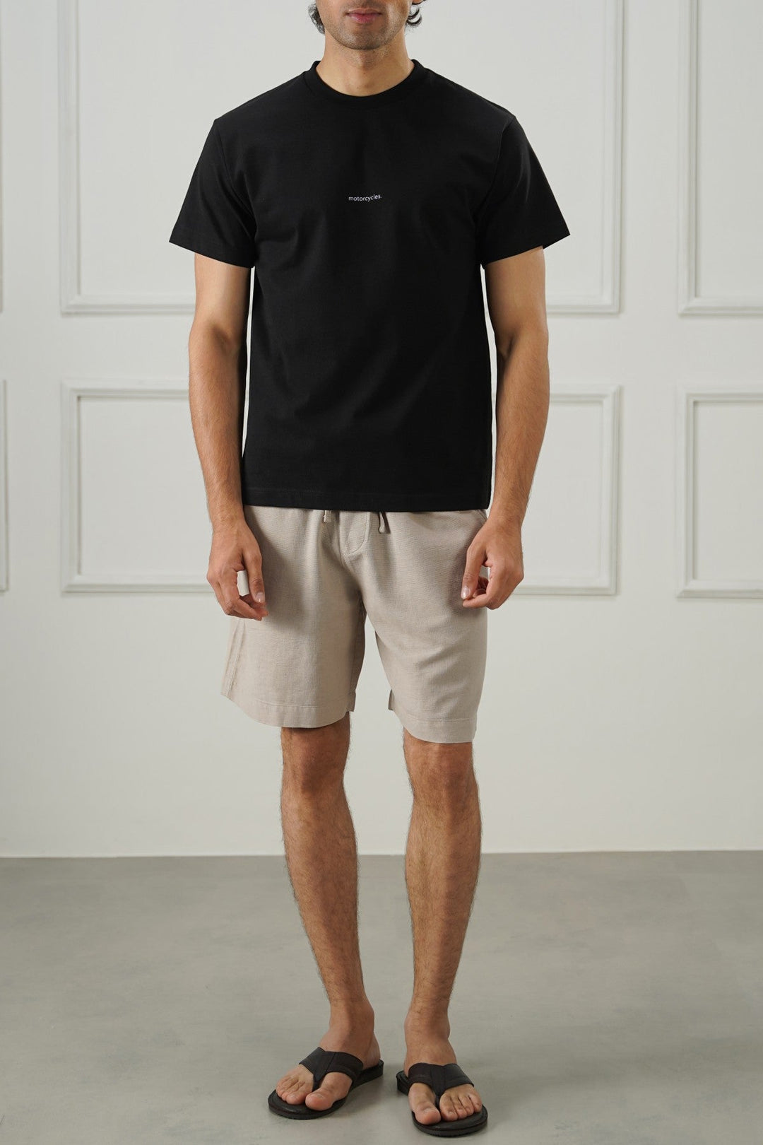 BEIGE HOLIDAY SHORTS