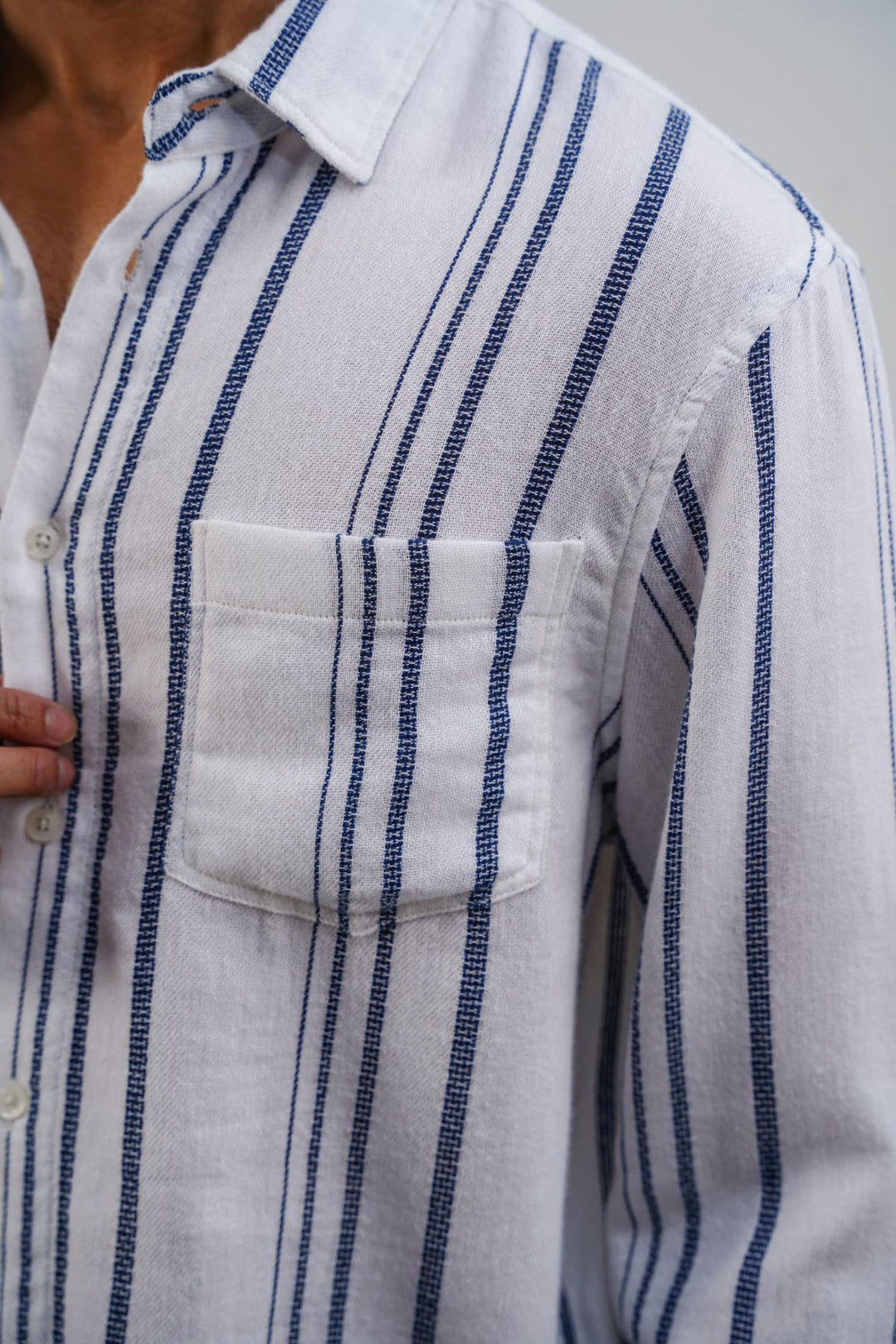 STRIPED DOBBY SHIRT