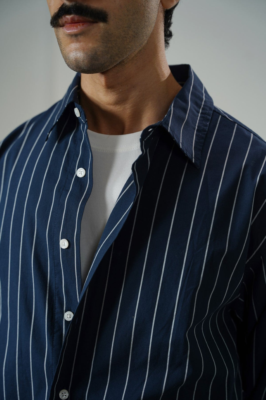 NAVY 90's DAD SHIRT