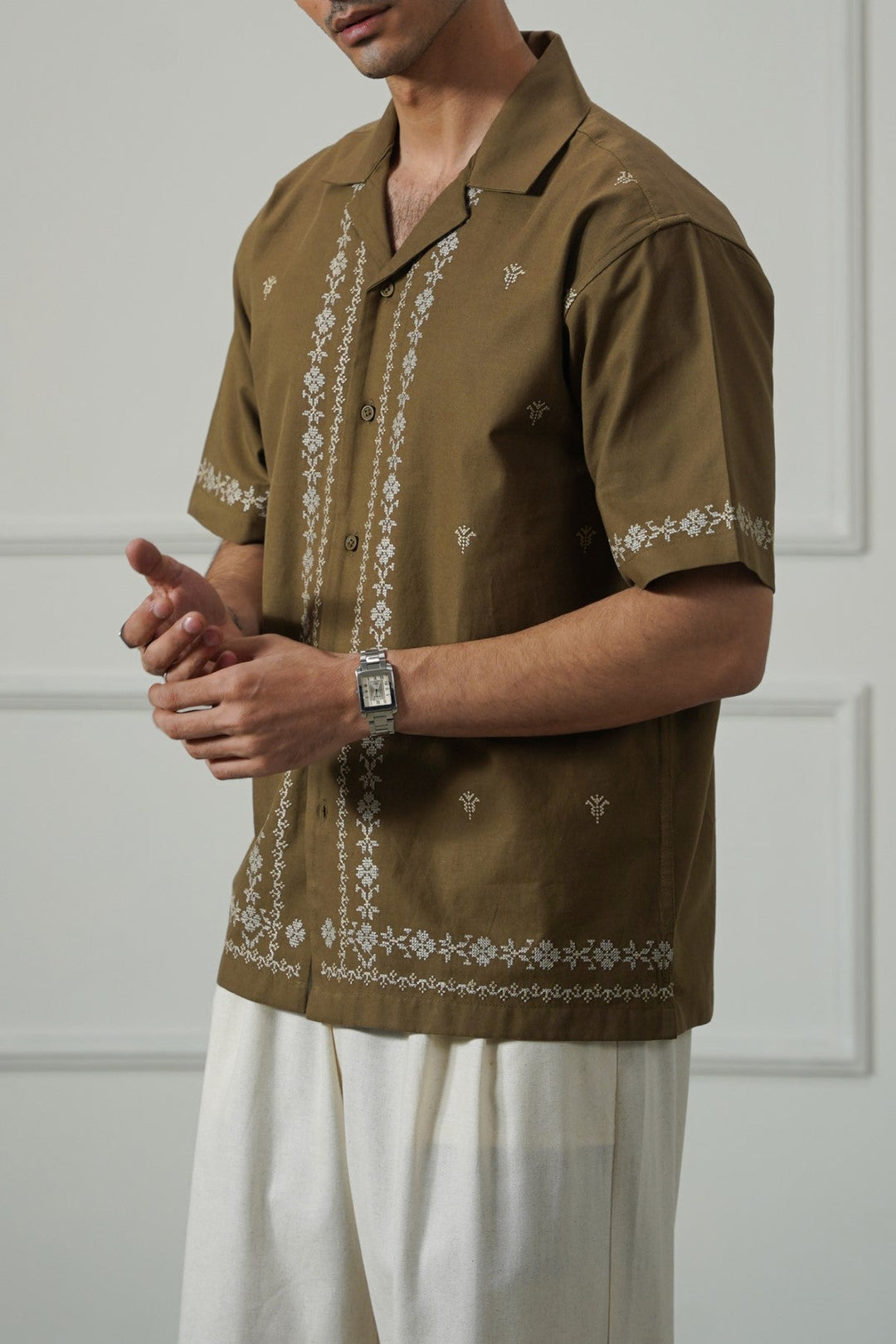 BROWN SUMMER CLUB EMBROIDERED SHIRT