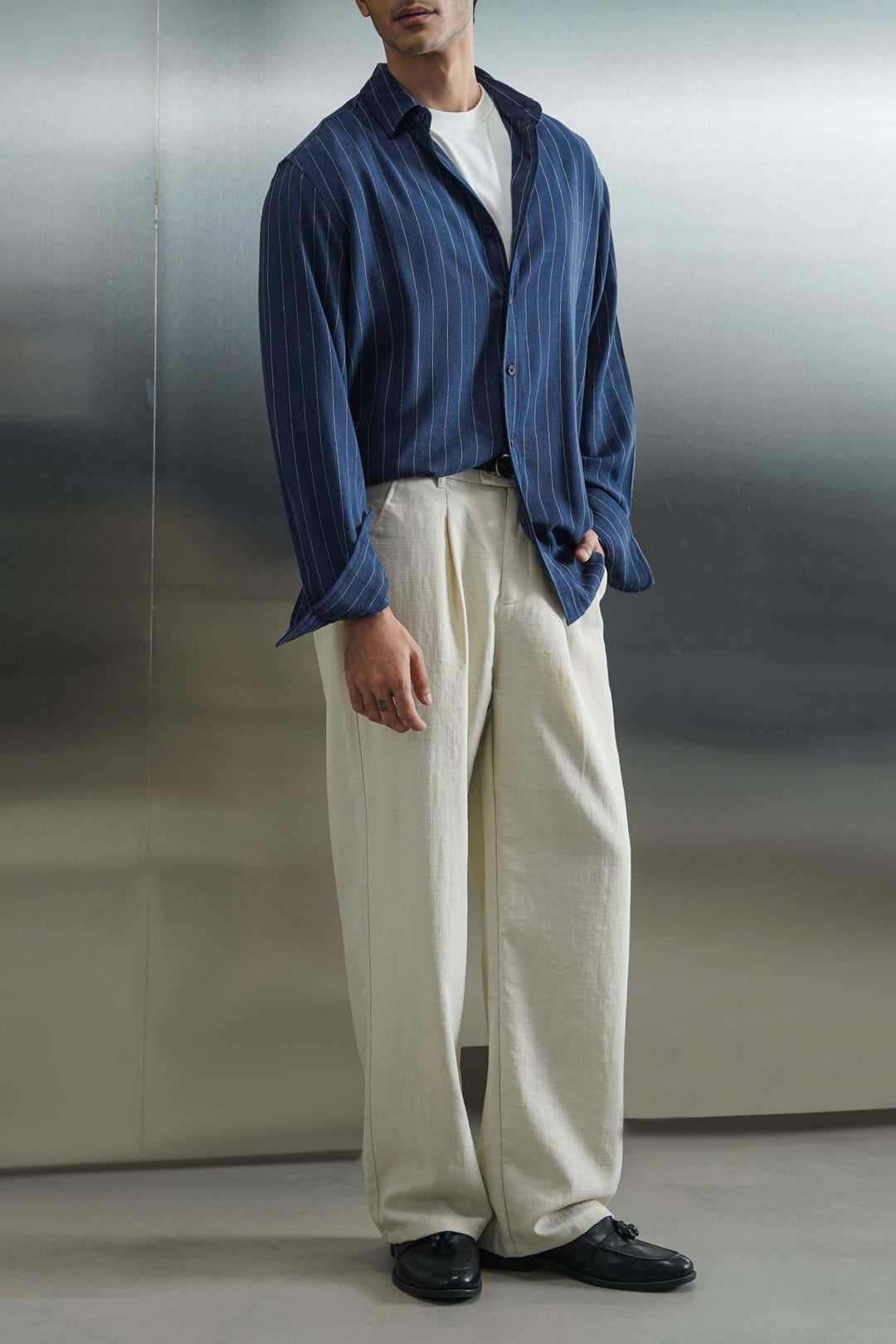 NAVY PINSTRIPE SHIRT WITH LINEN