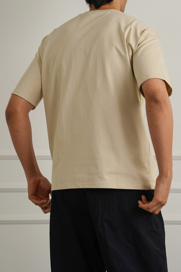 BEIGE EVERYDAY COMFORT TEE