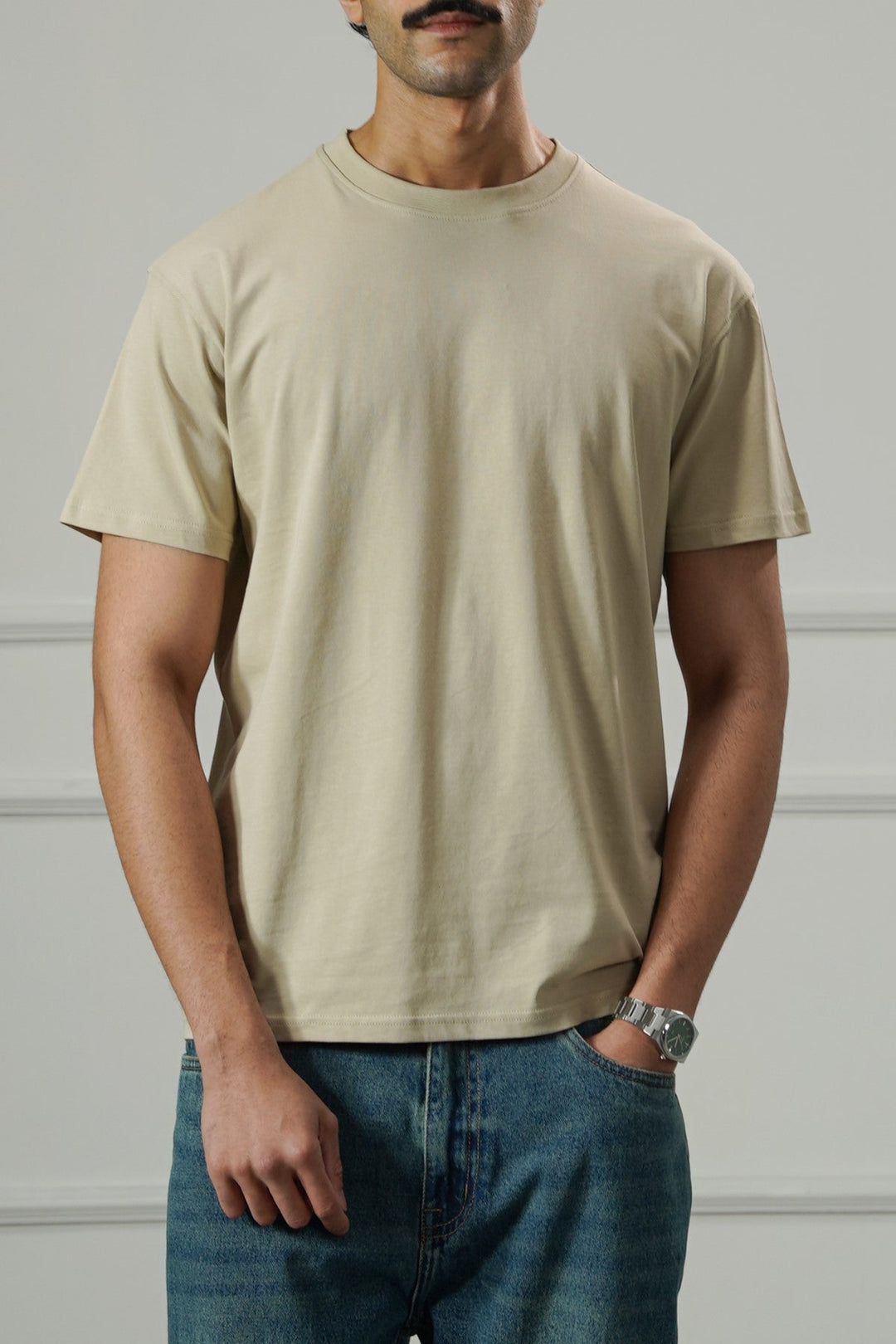 BEIGE ESSENTIAL CREW NECK TEE