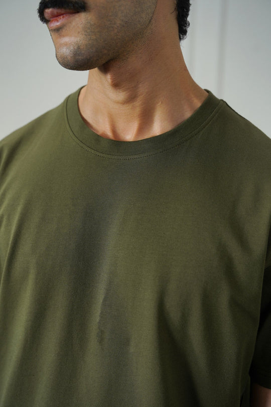 DARK OLIVE ESSENTIAL CREW NECK TEE