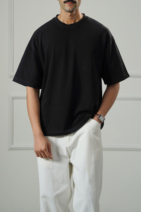 BLACK BASIC RIBBED TEE