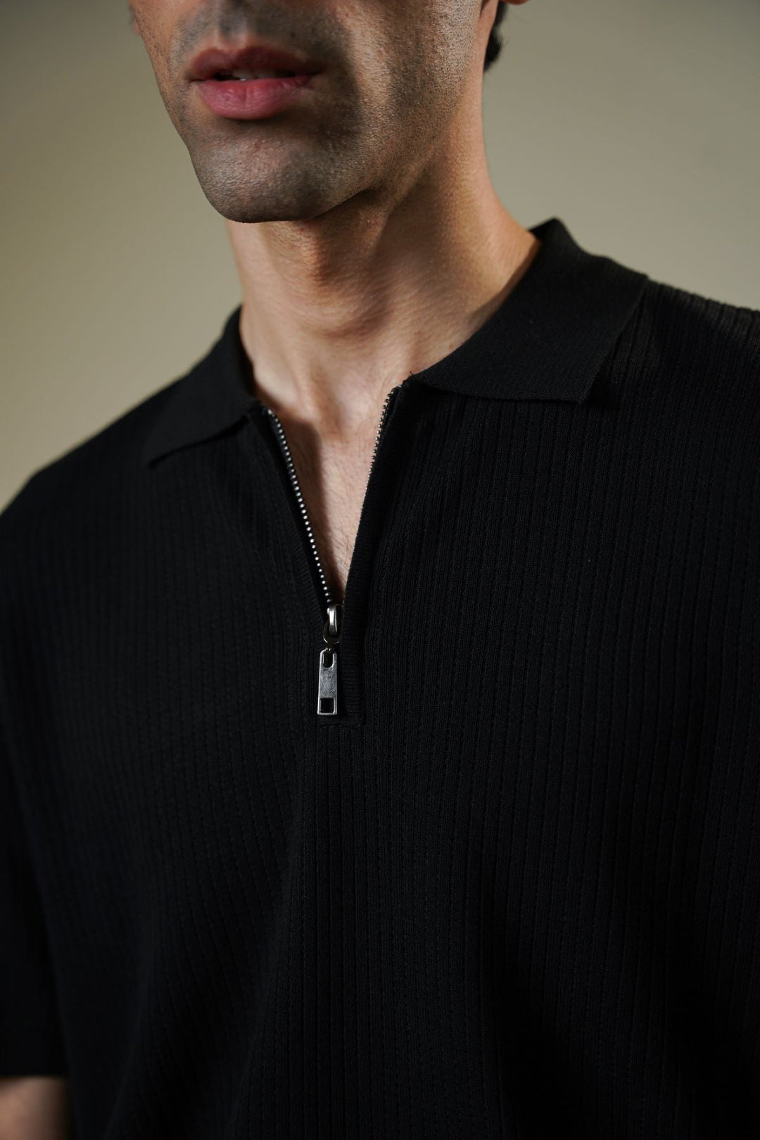BLACK SOFT WEAVE POLO