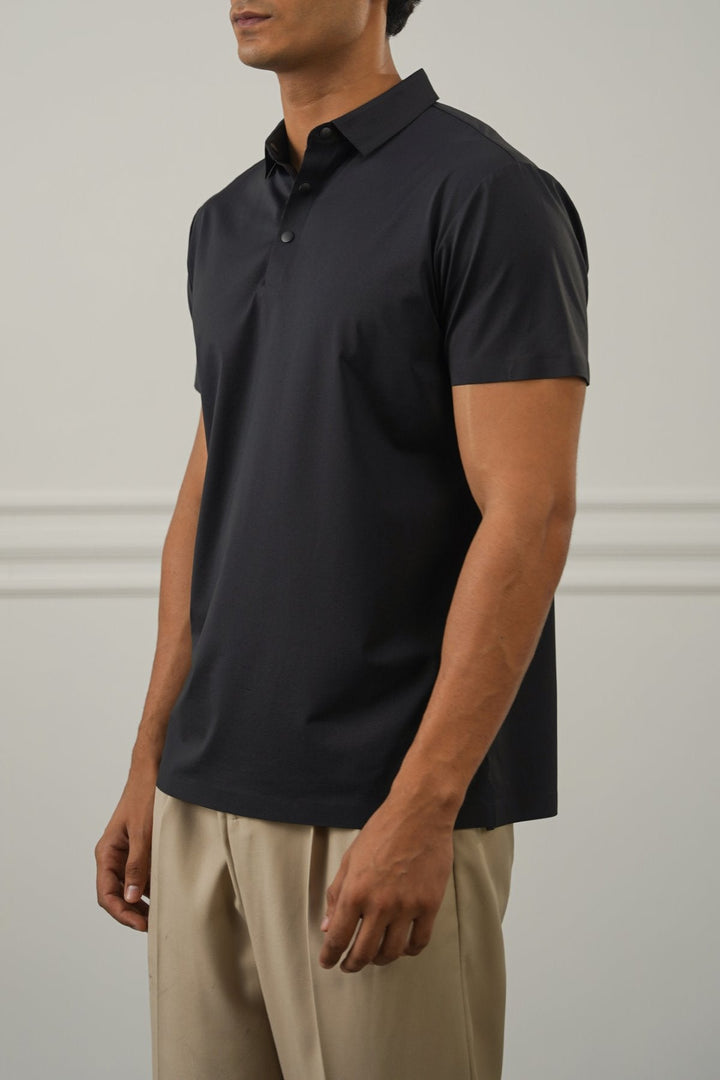 BLACK SEAMLESS POLO
