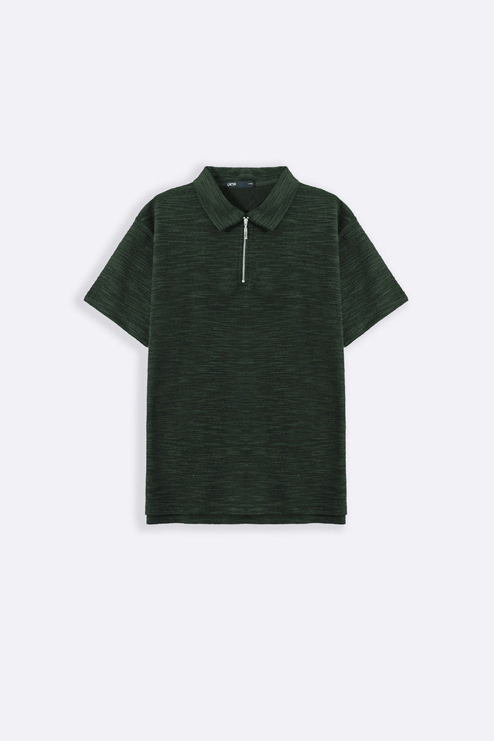 OLIVE TEXTURED ZIPPER POLO