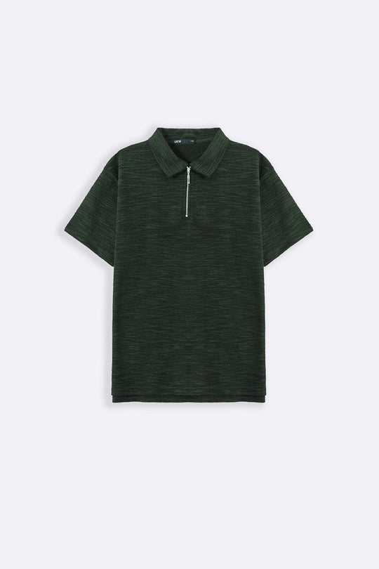OLIVE TEXTURED ZIPPER POLO