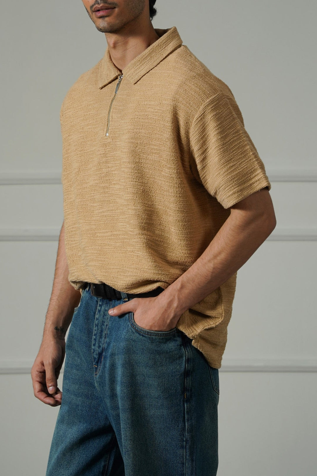 SAND TEXTURED ZIPPER POLO