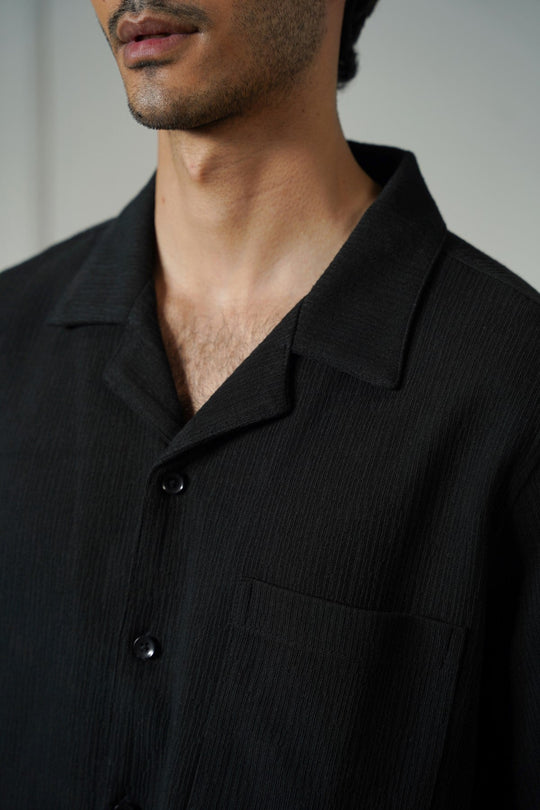 BLACK TEXTURED KNITTED SHIRT