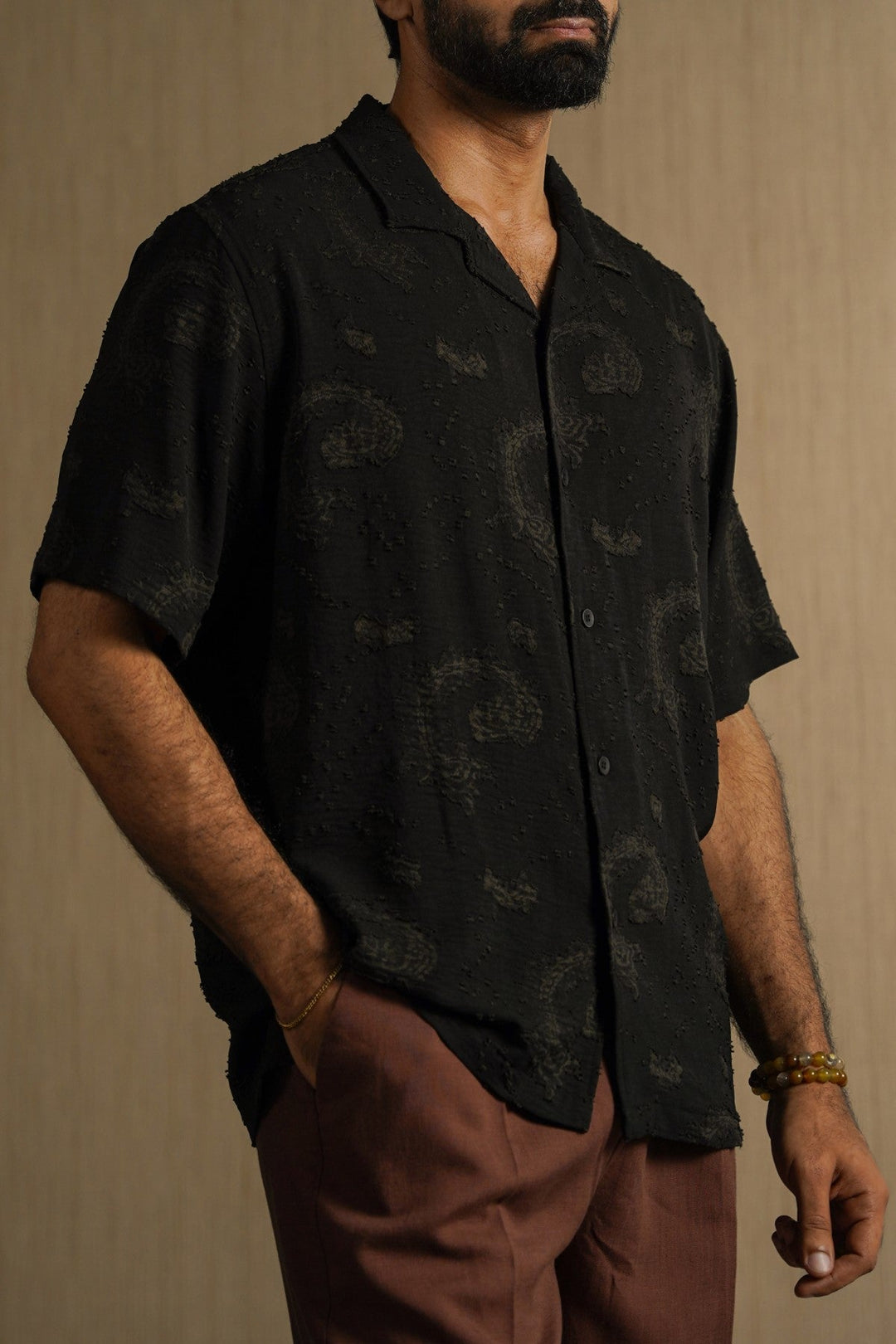 BLACK SHADOW TEXTURED SHIRT