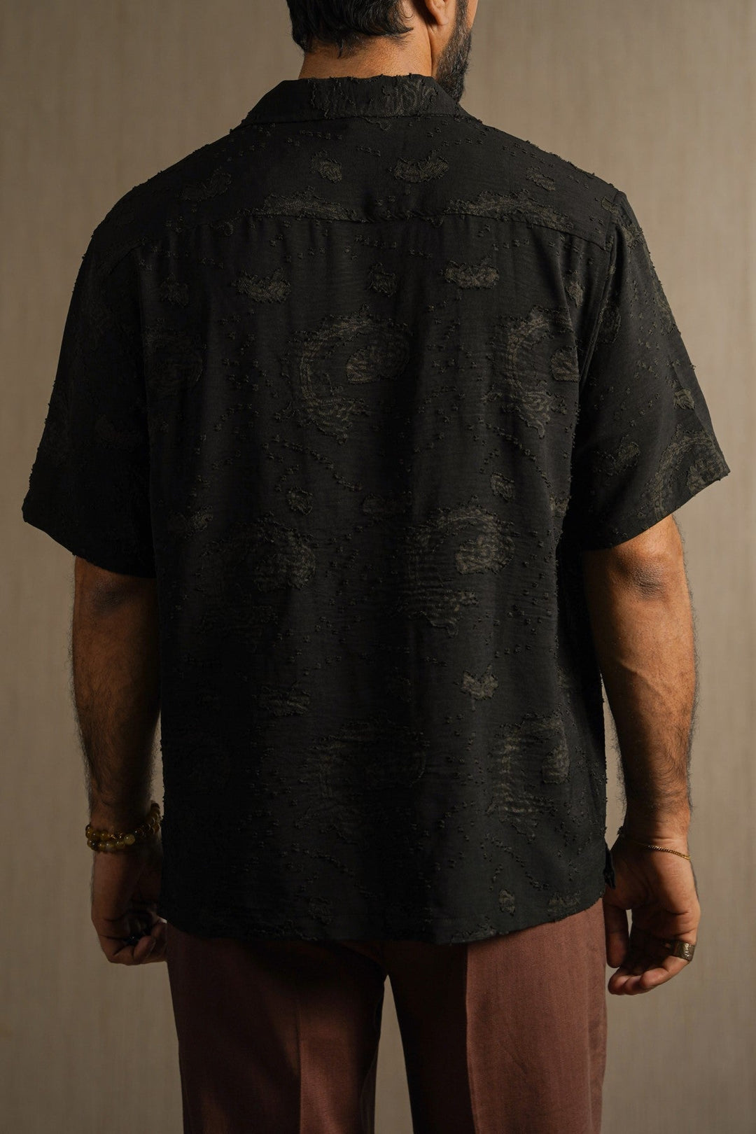 BLACK SHADOW TEXTURED SHIRT