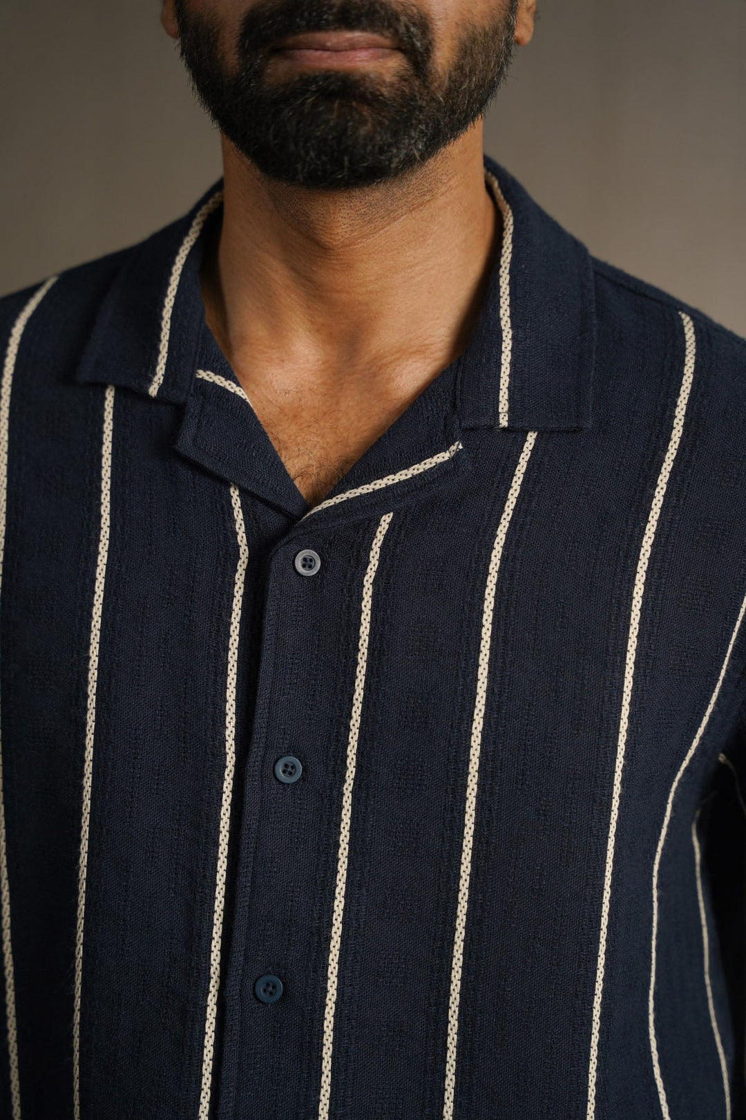 NAVY CONTRAST STRIPE SHIRT