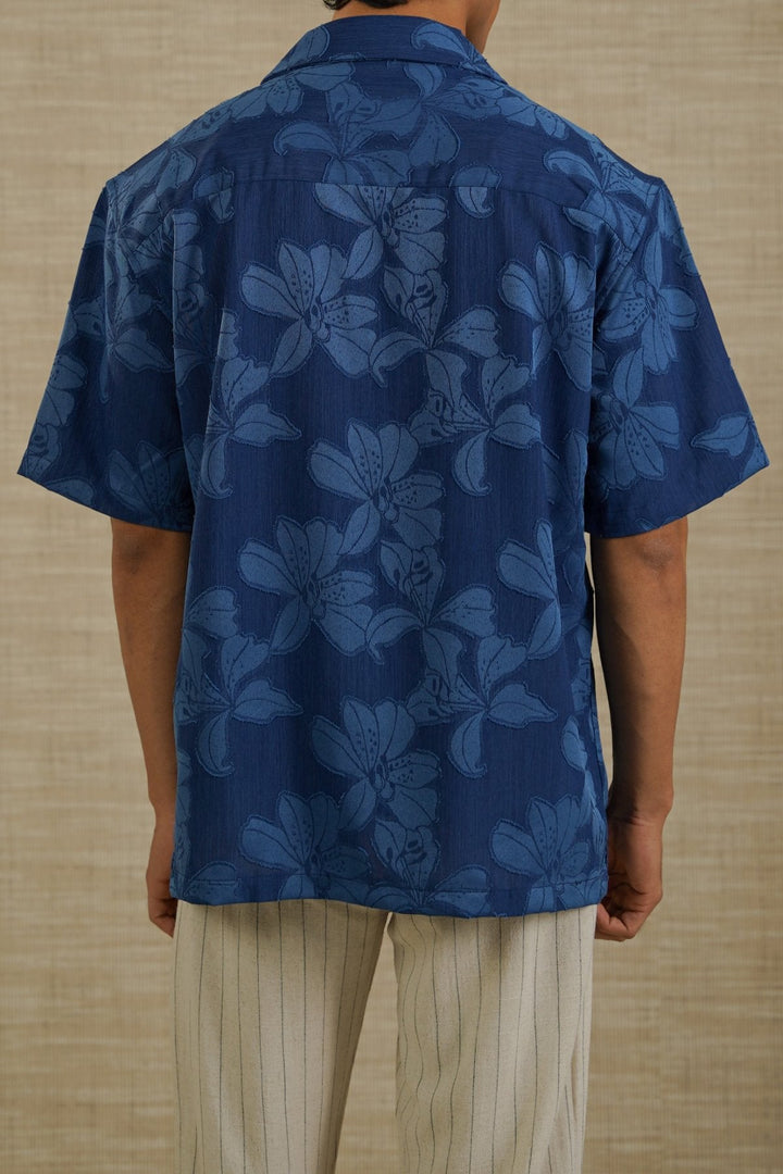 BLUE BLUE PETAL BUTTON DOWN