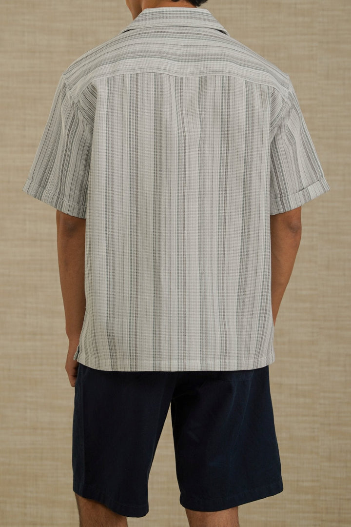 WHITE EVERYDAY STRIPED BUTTON DOWN