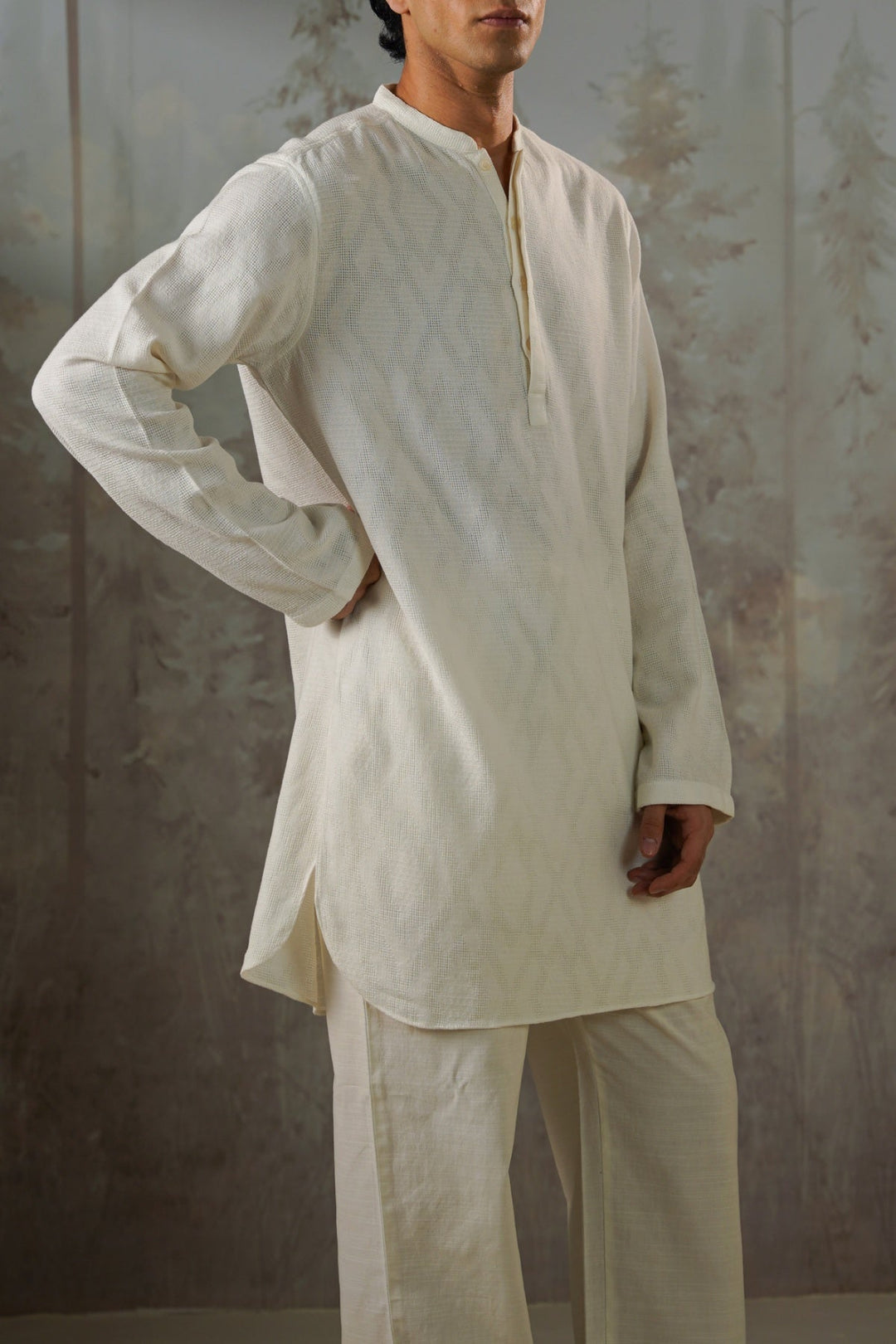 OFF WHITE TEXTURED JACQUARD SHIRT