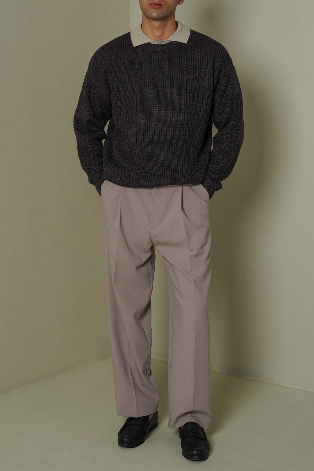 BEIGE 3D PLEATED PANTS