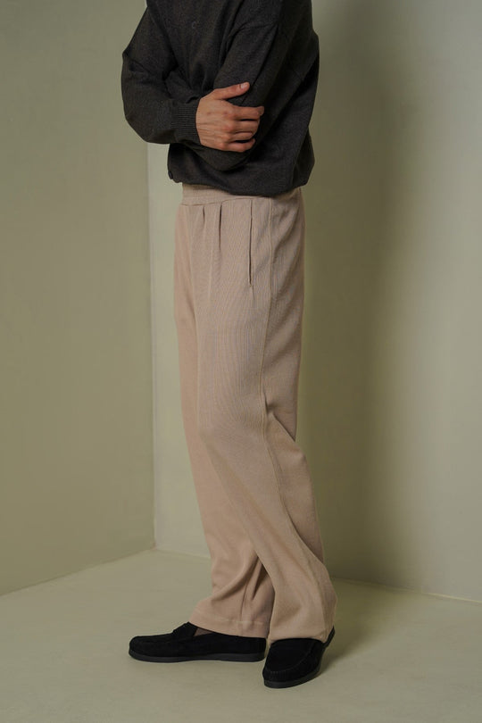 BEIGE KNITTED LOOSE PANTS