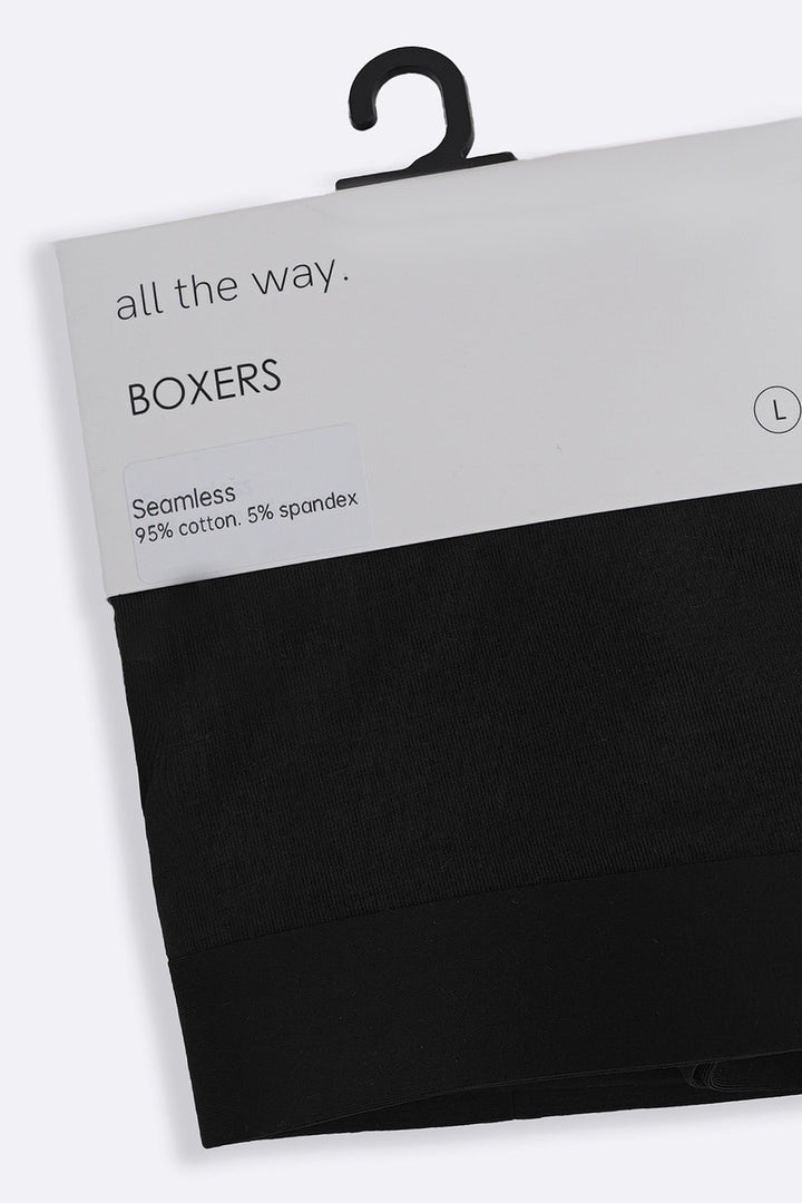 BLACK ESSENTIAL BOXERS