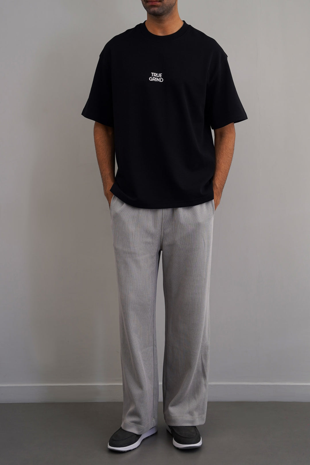 BLACK BARISTA TEE