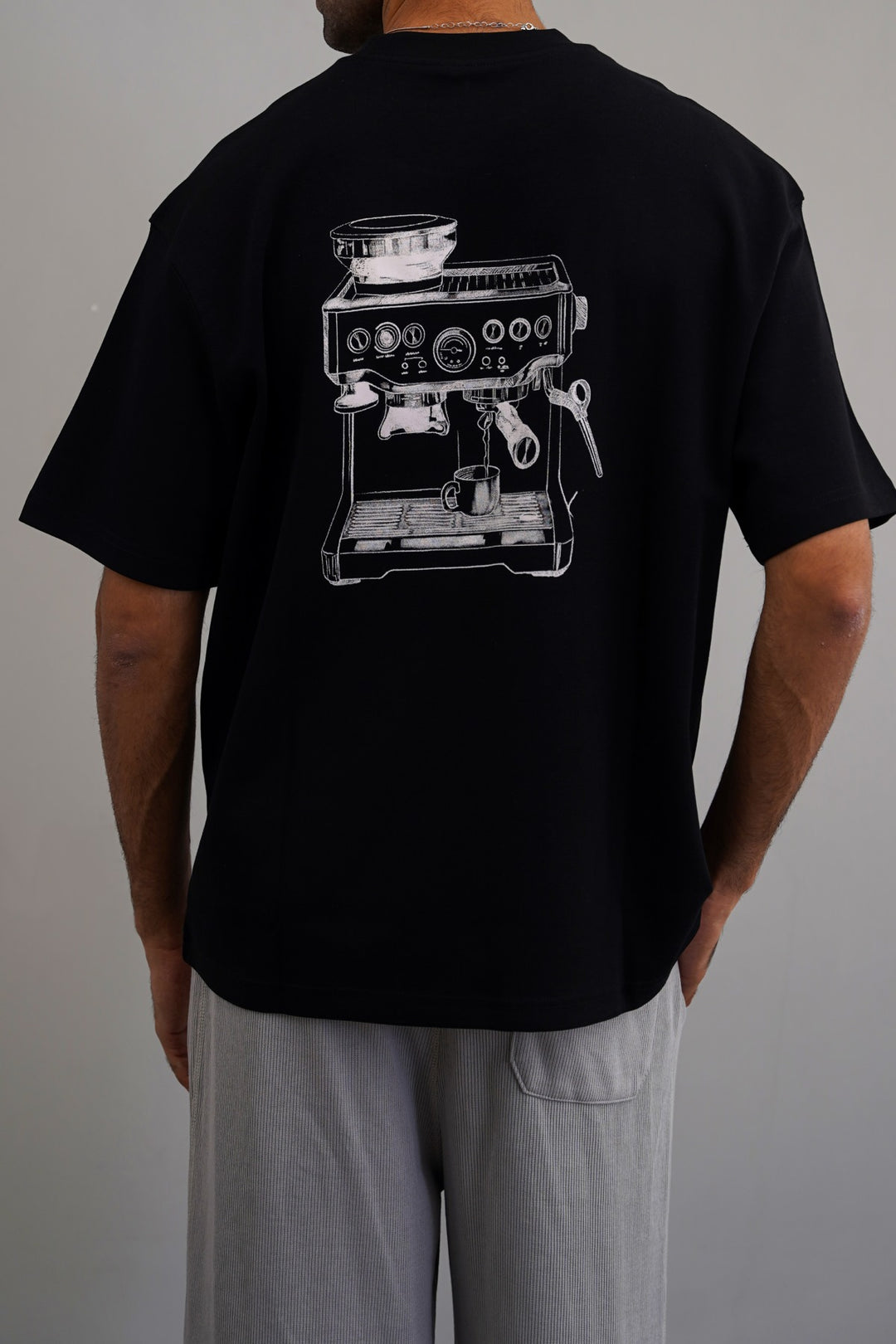 BLACK BARISTA TEE