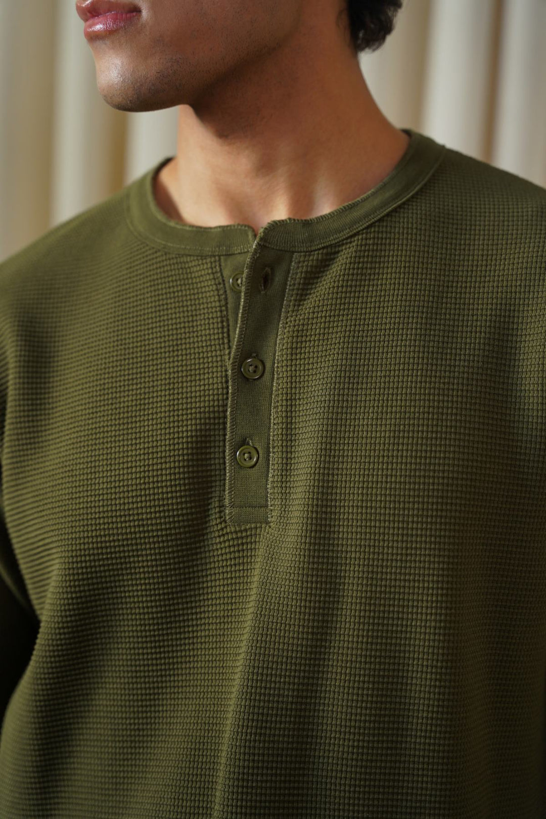 OLIVE WAFFLE KNIT T-SHIRT