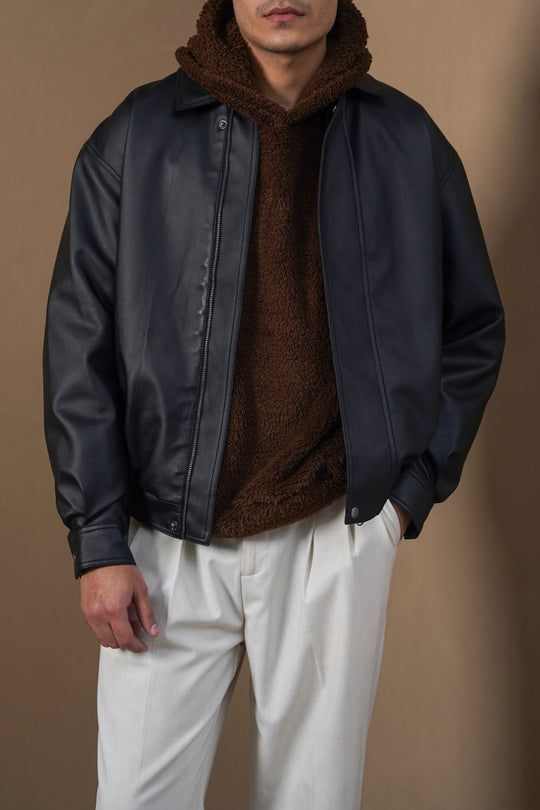 BLACK OVERSIZED FAUX LEATHER BOMBER