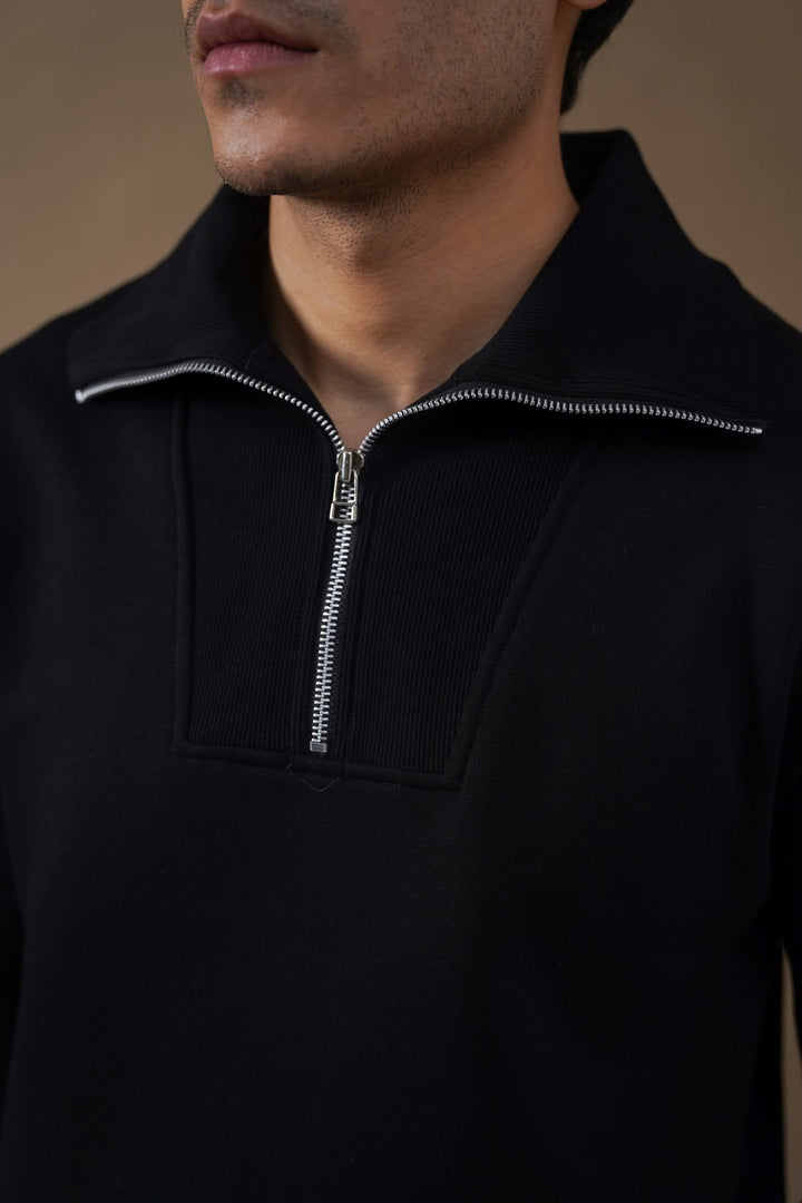 BLACK FIELD DAY SWEATSHIRT